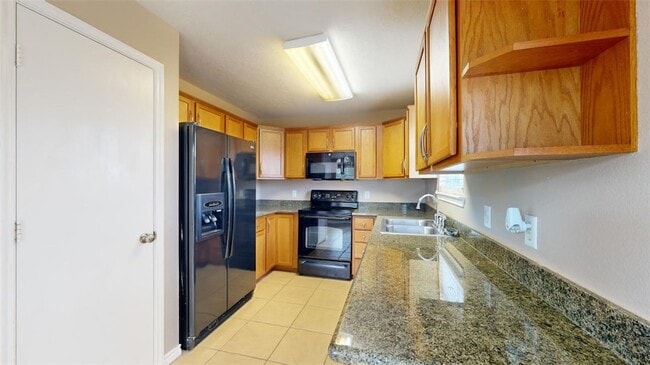 Building Photo - 4023 Southern Trace Dr