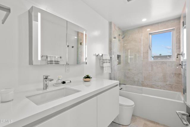 Building Photo - 1238 Devon Ln