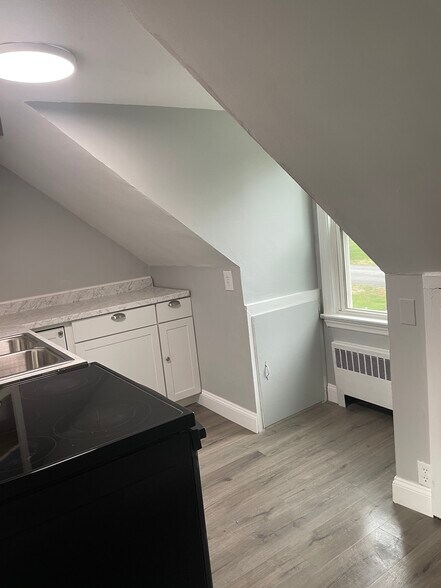 Kitchen - 10334 Adirondack View Hts
