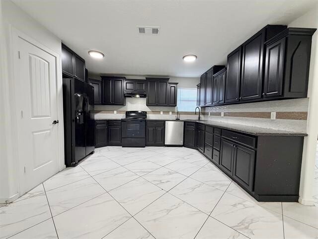 Building Photo - 6360 Forest Trail Cir