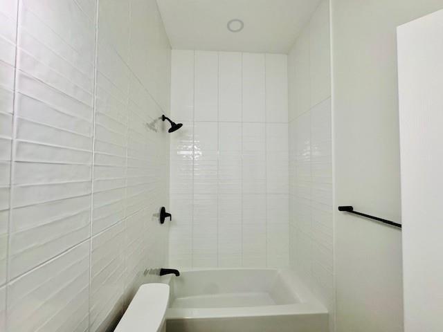 Building Photo - 10613 Dry Creek Ln