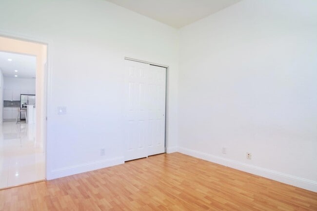 Building Photo - 2002 Schooner Ln