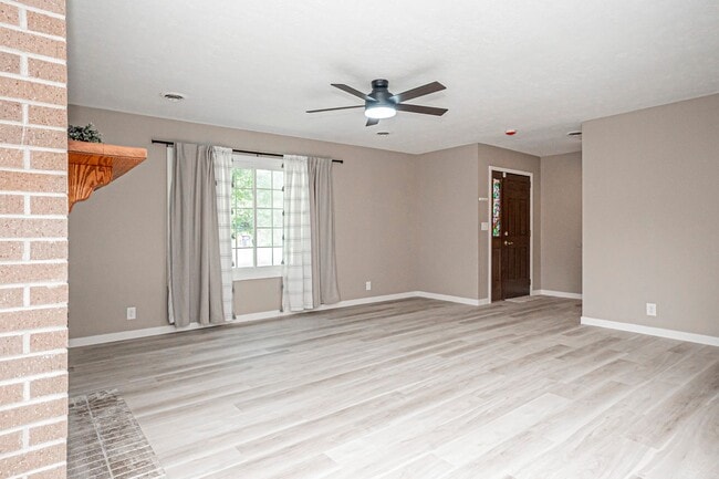Building Photo - Please View 3D Virtual Walk-Through Before...