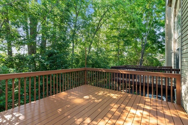 Building Photo - 41784 Glade Rd