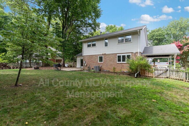 Building Photo - 4126 Lenox Dr