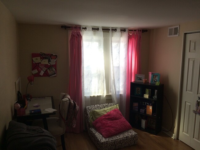 Bedroom 3 Sitting Study Area - 2363 S 18th St