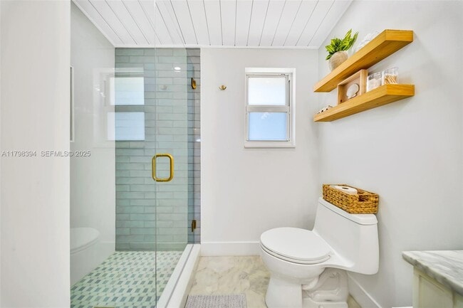 Building Photo - 129 Nautilus Dr