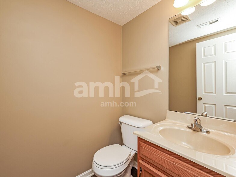Building Photo - 4102 Loyala Chase Ln