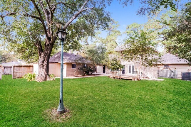 Building Photo - 3823 Glenheather Dr