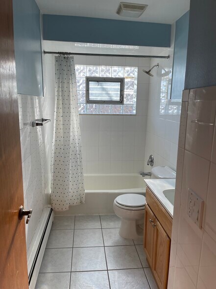 Building Photo - 3804 North Harlem Avenue