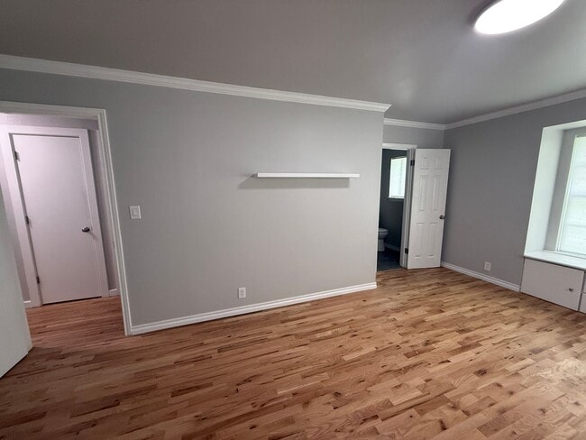 Building Photo - Broken Arrow Fully Remodeled Dream Home 3 Bedroom