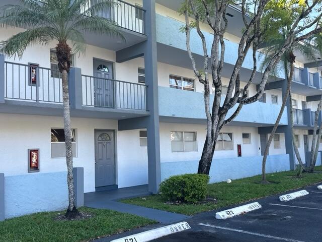 Primary Photo - 8351 Sands Point Blvd