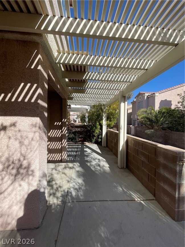 Building Photo - 5372 Hanging Tree Ln