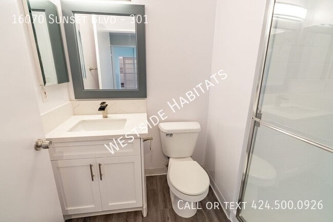 Building Photo - 16070 Sunset Blvd