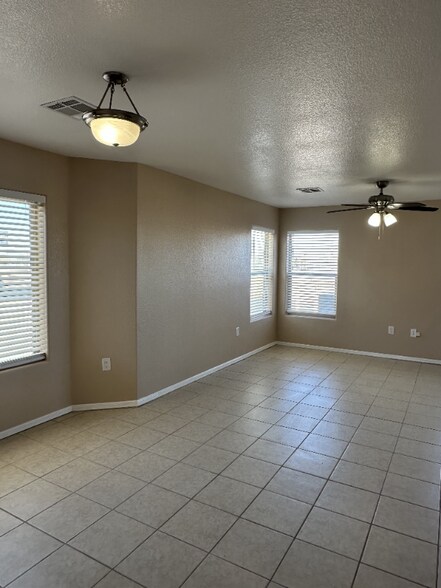 Building Photo - 6345 Reynolds Dr