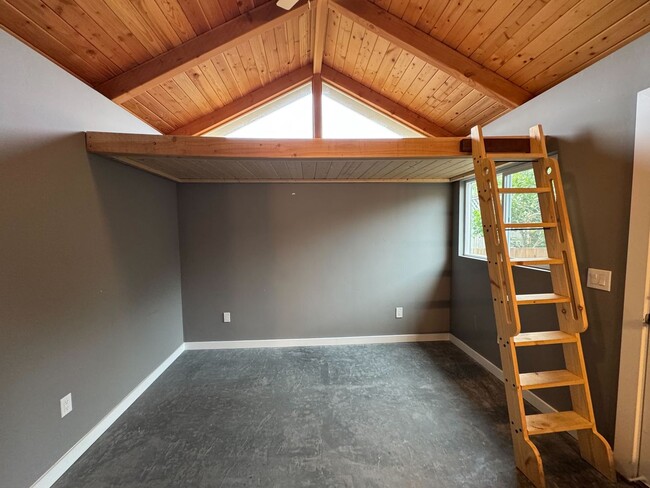 Building Photo - 7780 Montero Dr