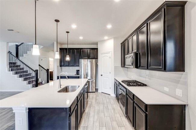 Building Photo - 332 Zuma Dr