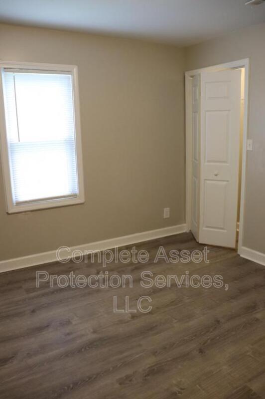 Building Photo - 2873 New Hampshire St
