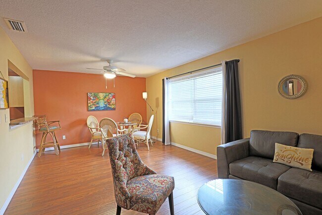 Building Photo - 3344 N Key Dr