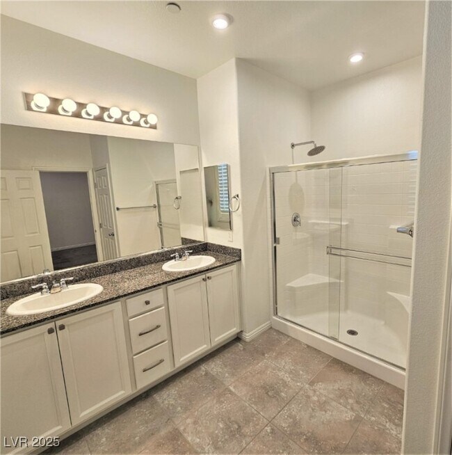 Building Photo - 1182 Kiamichi Ct