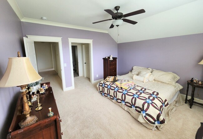Building Photo - 4174 Old Light Cir