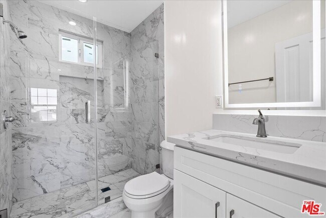 Building Photo - 1165 Stanford St