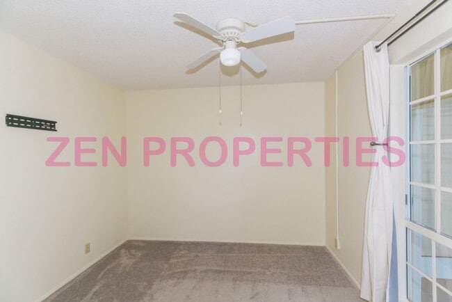 Building Photo - a 2 bdrm, 2 bath townhome  with 1 prkg at ...