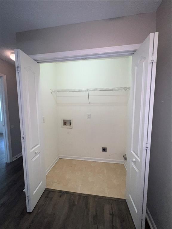 Building Photo - 324 White Oak Way