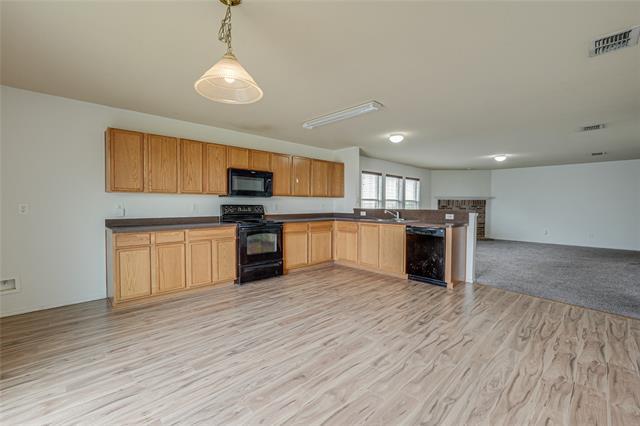Building Photo - 2100 Pine Knoll Way