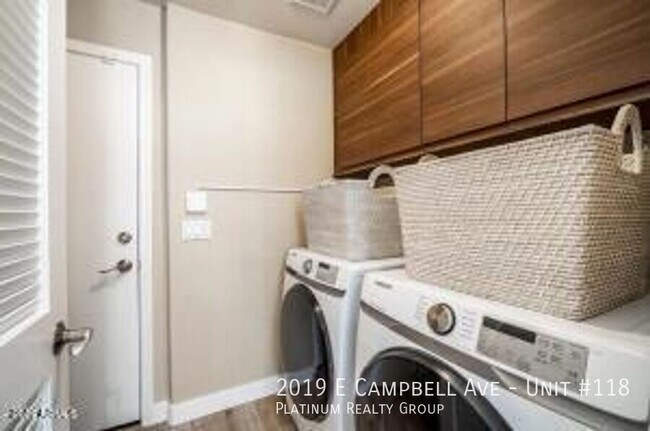 Building Photo - 2019 E Campbell Ave