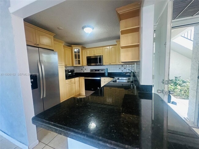 Building Photo - 3815 NW 35th St