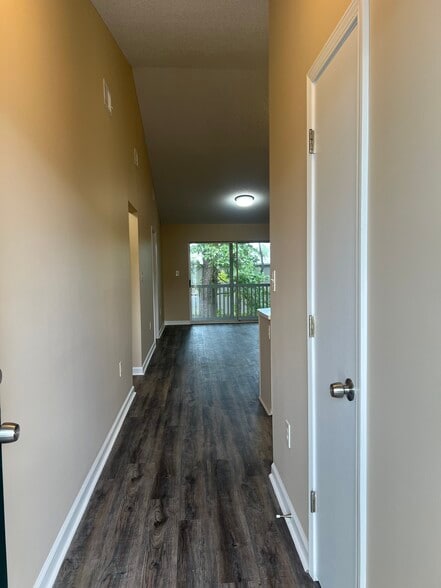 Building Photo - 3685 Clay Pond Village Ln