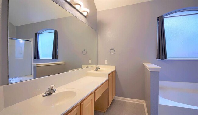 Building Photo - 11516 Brandon Parke Trail