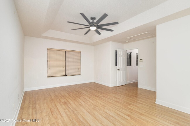 Building Photo - 1200 Luminary Cir