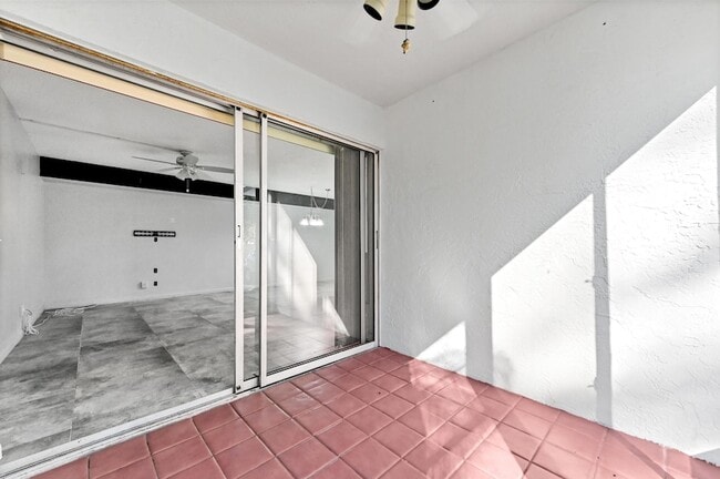 Building Photo - 14895 Builtmore Way
