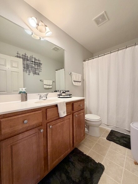 Building Photo - 362 Broadmoor Ln