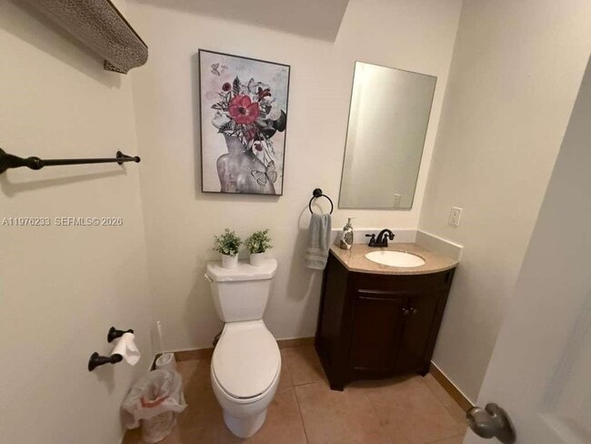 Building Photo - 8800 NW 107 Ct