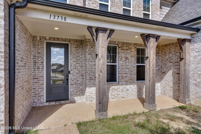 Building Photo - 13738 River Grove Ln