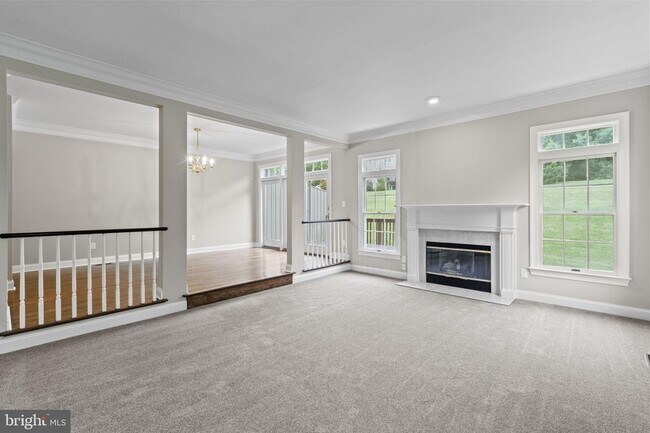 Building Photo - 333 Lea Dr