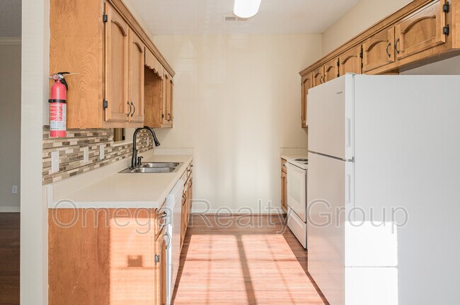 Building Photo - 5314 Austin St