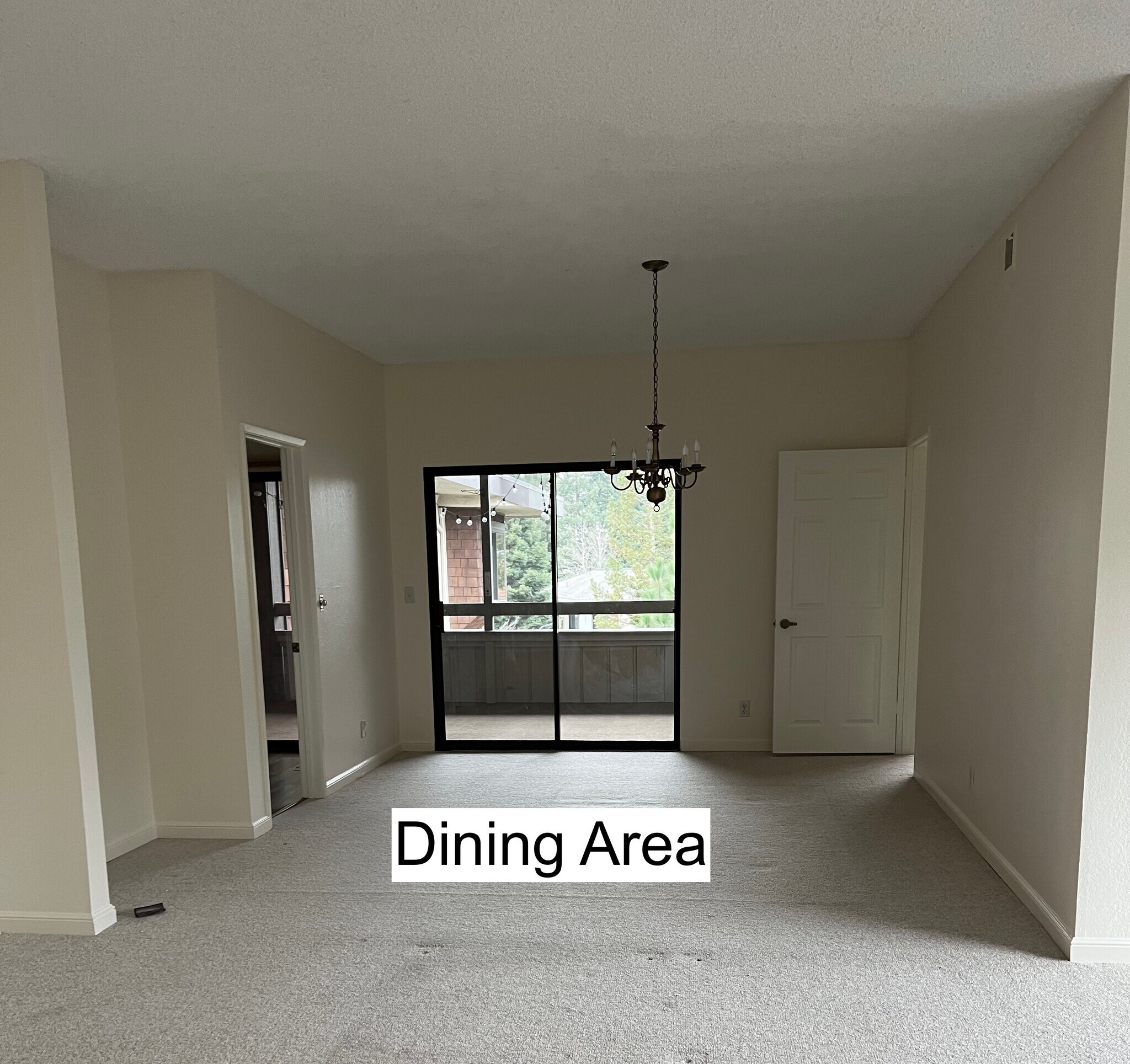 Dining area - 1290 Sharon Park Dr