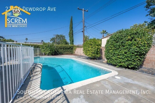 Building Photo - Single Story Four Bedroom Pool Home in Can...