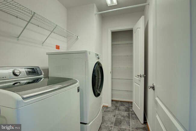 Building Photo - 13481 Arcadian Dr