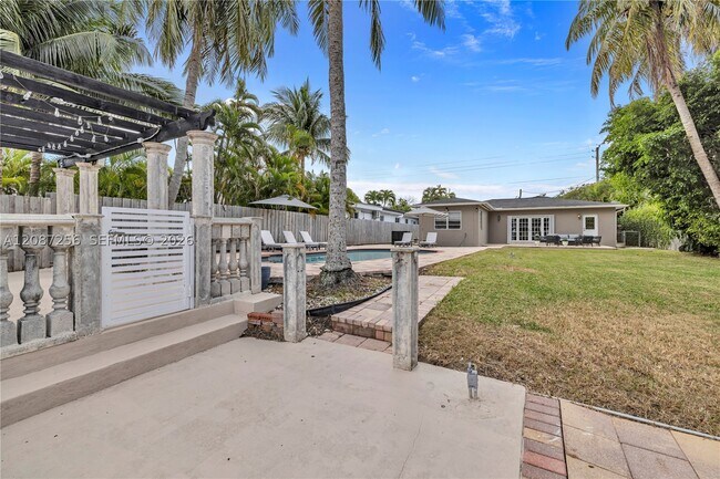 Building Photo - 1815 Daytonia Rd