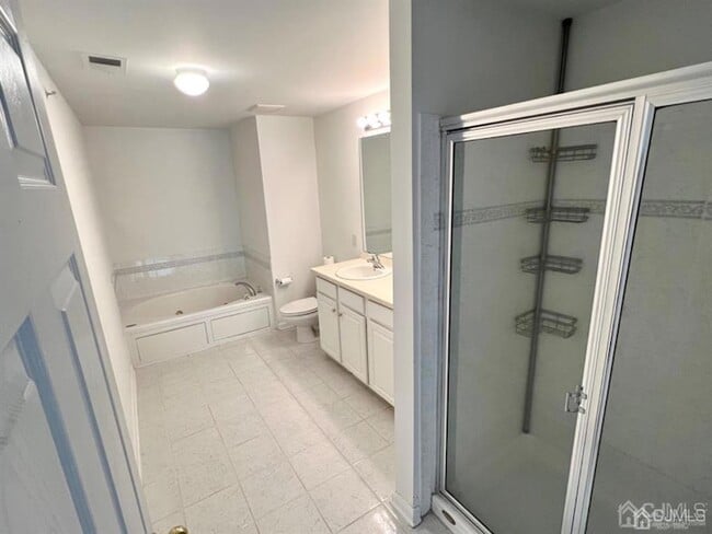 Building Photo - 504 Donato Cir