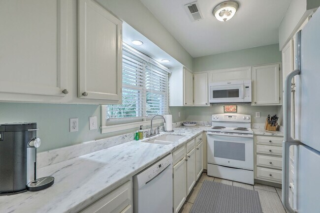Building Photo - 535 Cobby Creek Ln