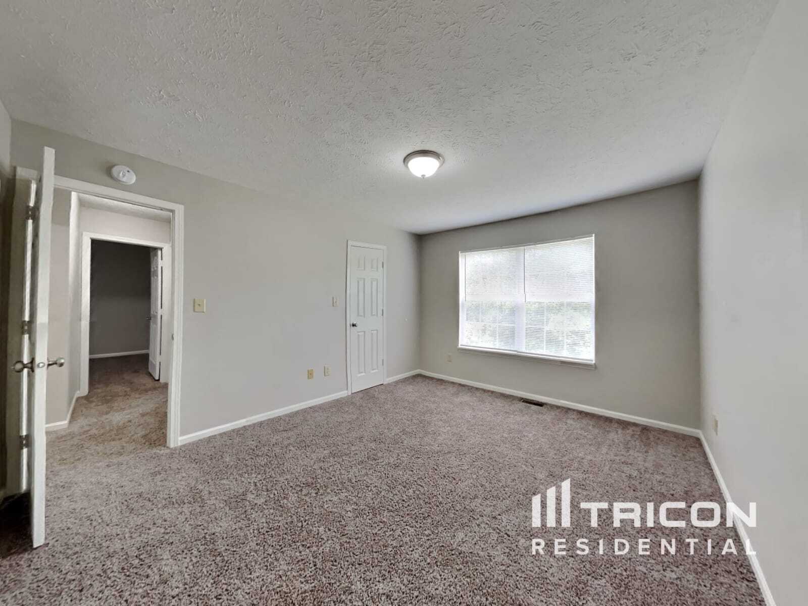 Building Photo - 6422 Coconut Ct