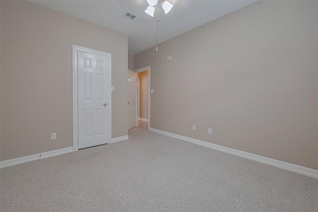 Building Photo - 2310 Sand Ct