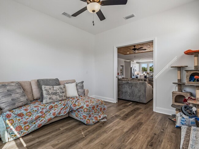 Building Photo - 3836 Ardmore Ln