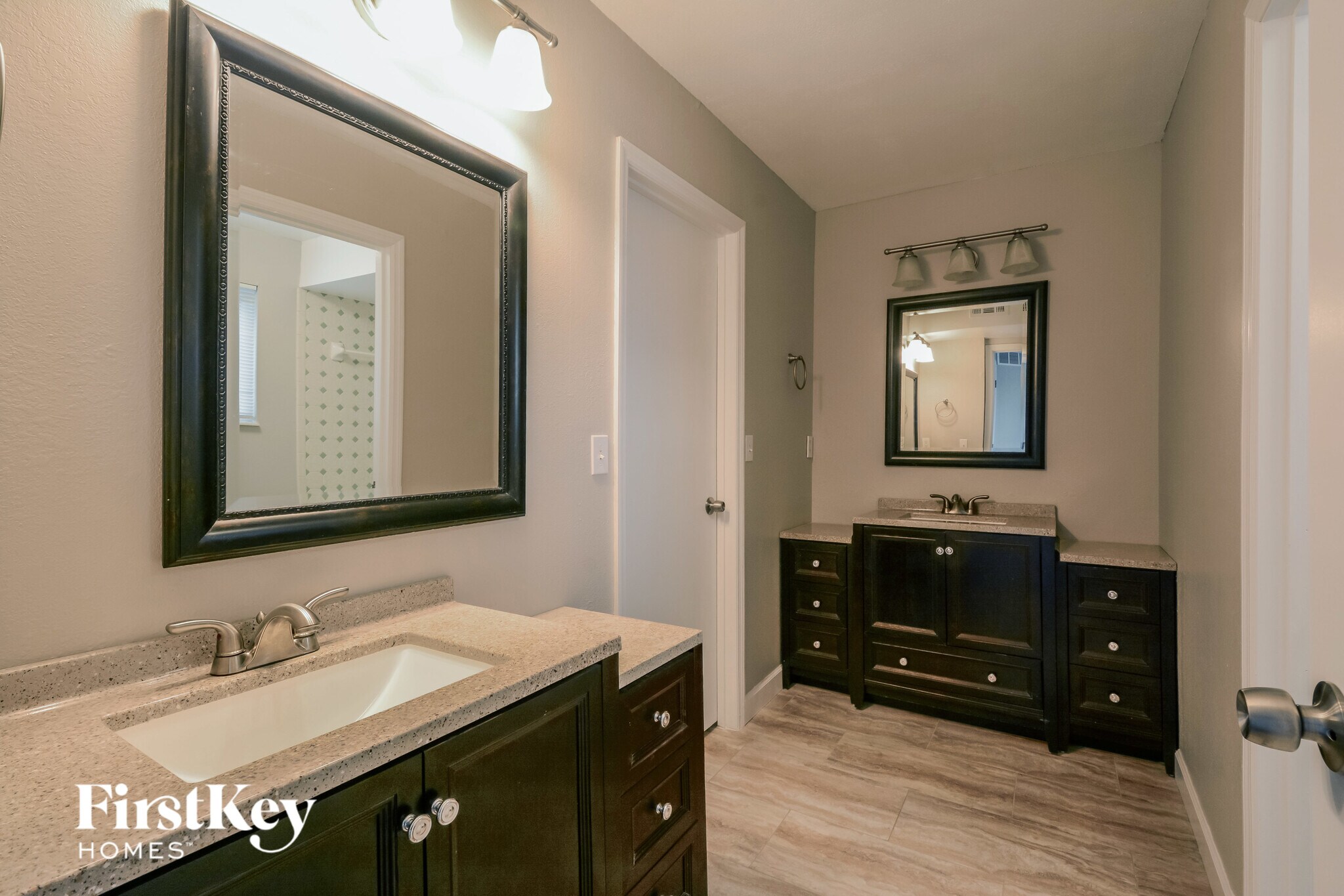 Building Photo - 24 Lille Ct